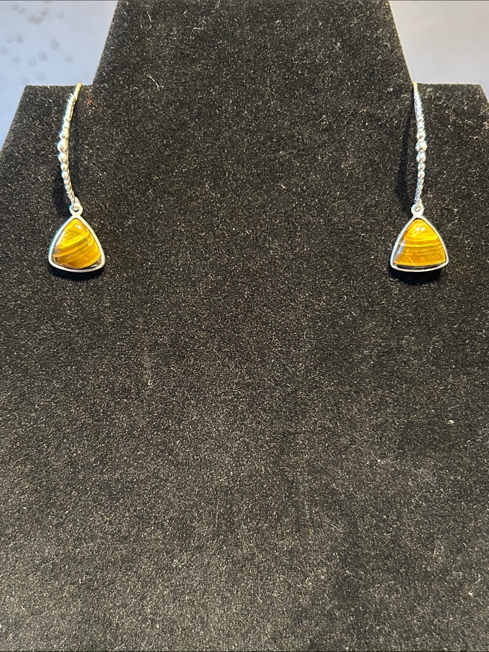 TIGERS 🐯 EYE 👁️ Threader Earrings